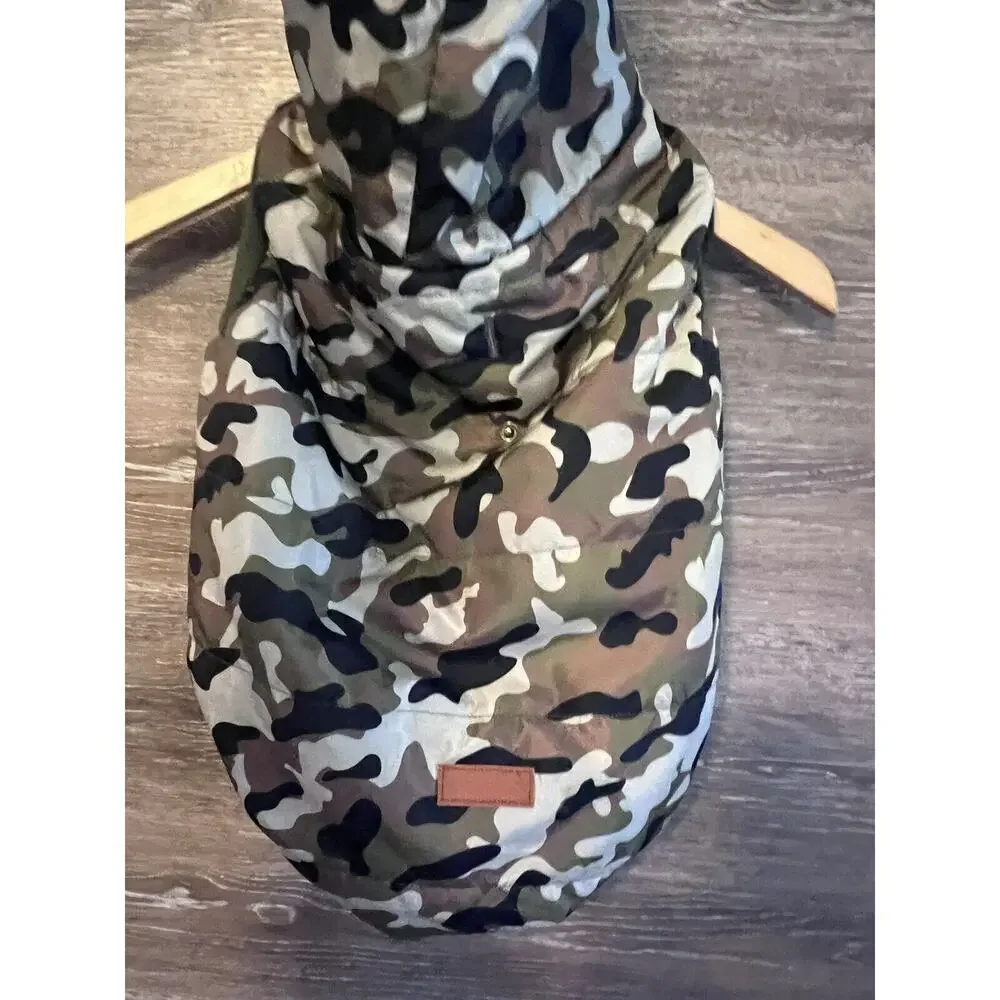 Dog Jacket Faux Fur Lined Soft Hook & Loop Close Winter Army Sz Medium New